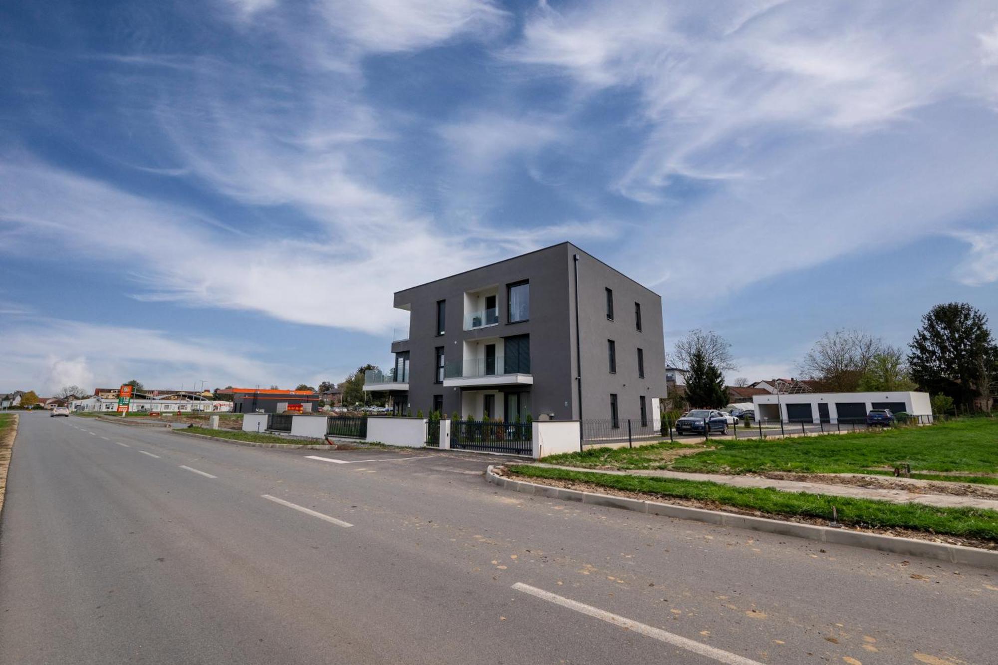 Apartment Nebo Ðurđevac Exteriör bild